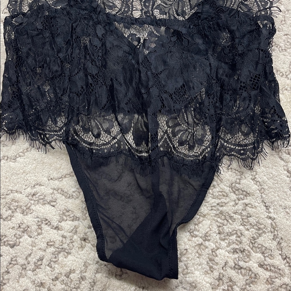 Elegant Black Lace Bodysuit Sexy Lingerie Thong Small - Picture 3 of 5